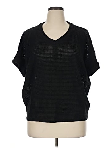 Andree by UNIT Poncho (view 1)