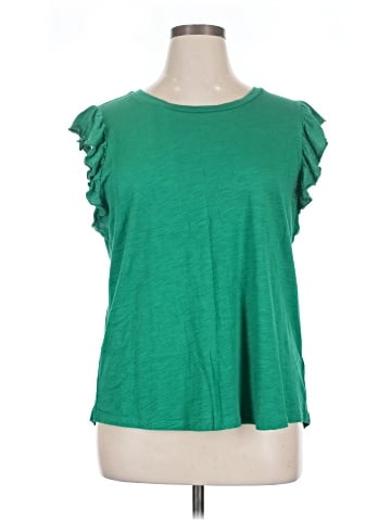 Maurices Sleeveless T-Shirt (view 1)