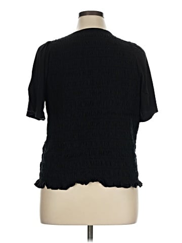 Old Navy Short Sleeve Top (view 2)