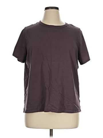 Old Navy Short Sleeve T-Shirt (view 1)