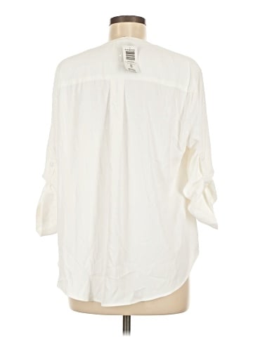 Torrid 3/4 Sleeve Blouse (view 2)