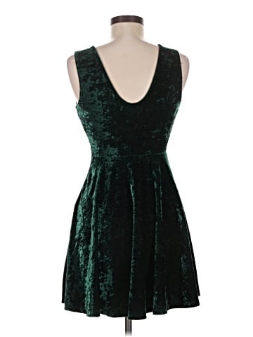Forever 21 Cocktail Dress (view 2)