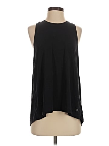 Gap Fit Sleeveless T-Shirt (view 1)