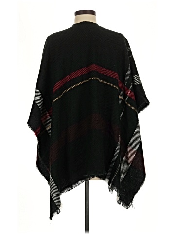 V.Fraas Poncho (view 2)