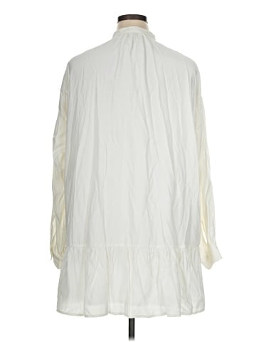 Elizabeth and James Casual Dress (view 2)