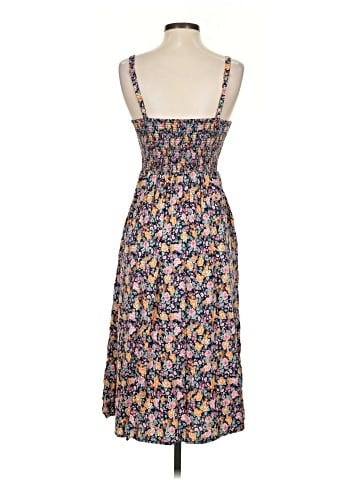 Old Navy Casual Dress (view 2)