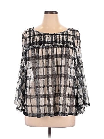 Akemi + Kin 3/4 Sleeve Blouse (view 1)