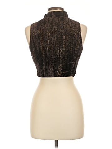 Akira Sleeveless Top (view 2)