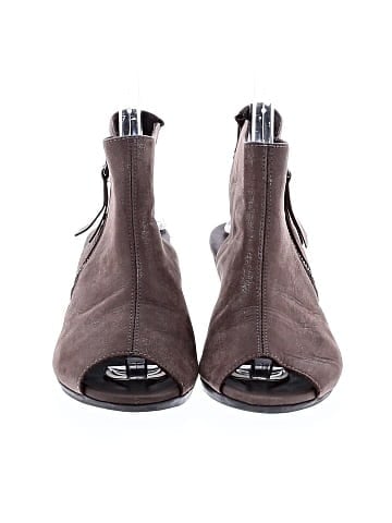 Munro American Ankle Boots (view 2)