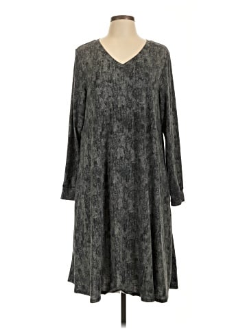 Lularoe Casual Dress (view 1)