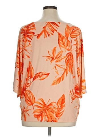 Attitudes by Renee 3/4 Sleeve Blouse (view 2)