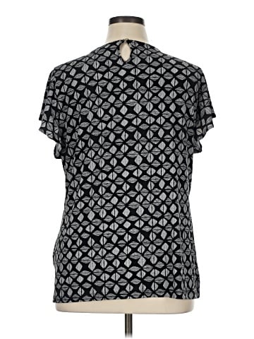 Liz Claiborne Short Sleeve T-Shirt (view 2)