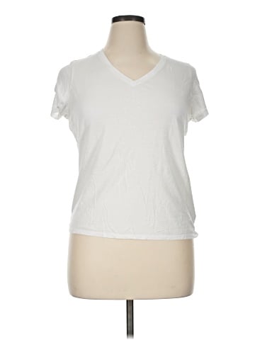 Mott & Bow Short Sleeve T-Shirt (view 1)