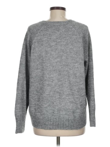 Old Navy Pullover Sweater (view 2)