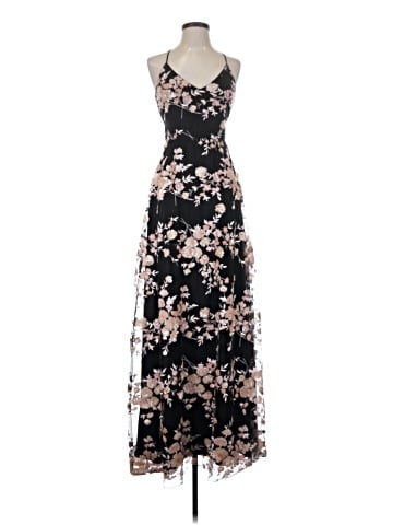 Lulus Casual Dress (view 1)