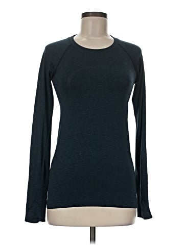 Lululemon Athletica Long Sleeve T-Shirt (view 1)