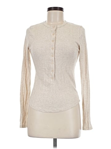 American Eagle Outfitters Long Sleeve Turtleneck (view 1)