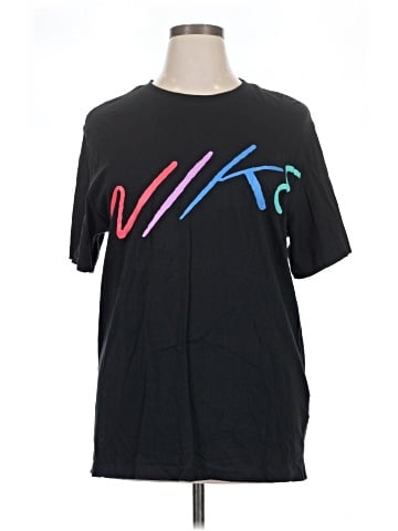 Nike Short Sleeve T-Shirt (view 1)