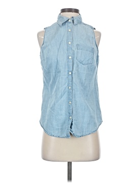 St. John's Bay Sleeveless Button Down Shirt