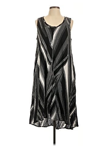 Simply Vera Vera Wang Casual Dress (view 1)