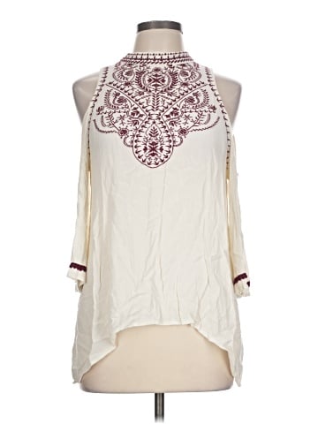 Eyeshadow Sleeveless Blouse (view 1)