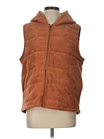 Hem & Thread Faux Fur Vest (view 1)
