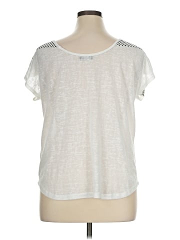papermoon designed exclusively for Stitch Fix Short Sleeve Top (view 2)
