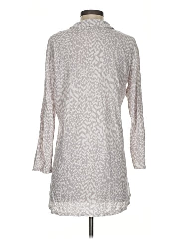 Natori 3/4 Sleeve Blouse (view 2)