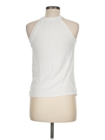 Hem & Thread Sleeveless T-Shirt (view 2)