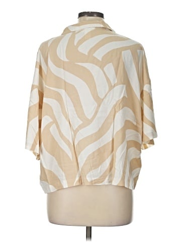 H&M Short Sleeve Blouse (view 2)
