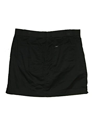 Lee Skort (view 2)