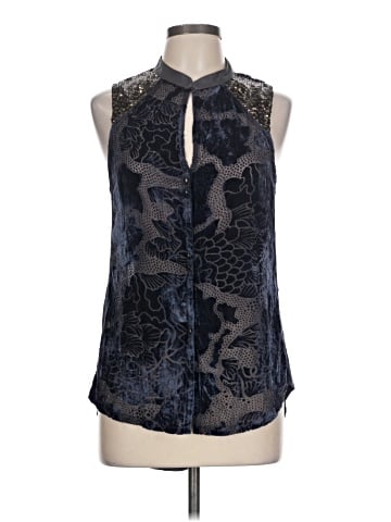 Tiny Sleeveless T-Shirt (view 1)