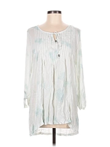 Bandolino 3/4 Sleeve Blouse (view 1)