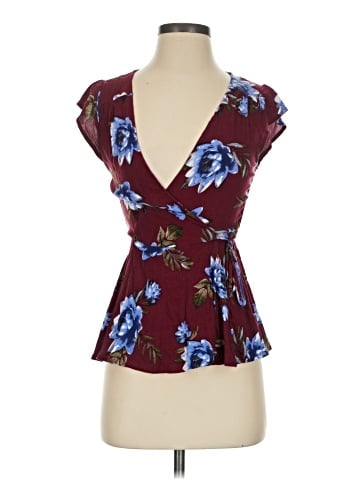 Justify Sleeveless Blouse (view 1)