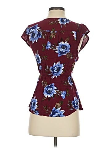 Justify Sleeveless Blouse (view 2)