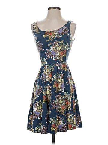 Uniqlo Casual Dress (view 1)