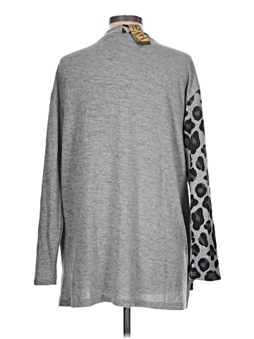 Suzanne Betro Kimono (view 2)