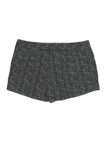 Express Shorts (view 2)