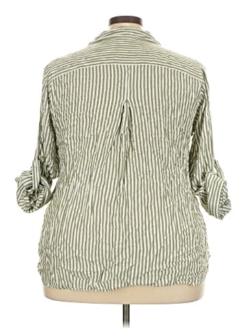 Velvet Heart 3/4 Sleeve Button-Down Shirt (view 2)