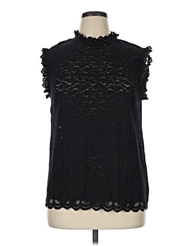 Everleigh Sleeveless T-Shirt (view 1)