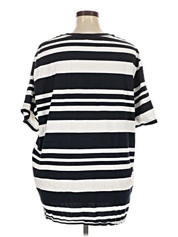 Old Navy Short Sleeve T-Shirt (view 2)