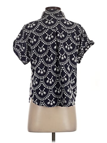 Fig & Flower Short Sleeve Blouse (view 2)