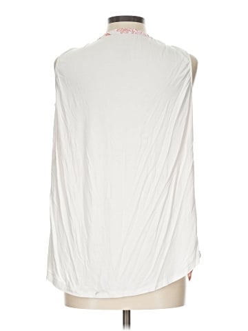 NY&C Sleeveless Blouse (view 2)