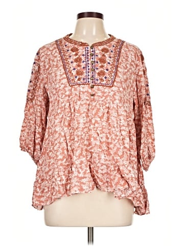 Solitaire 3/4 Sleeve Blouse (view 1)