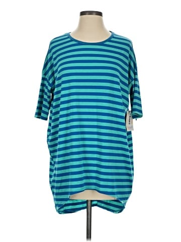 Lularoe 3/4 Sleeve T-Shirt (view 1)