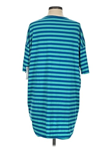 Lularoe 3/4 Sleeve T-Shirt (view 2)