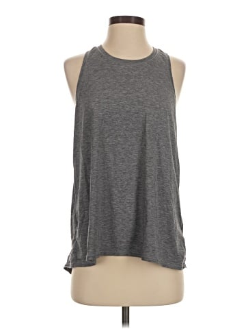 Gap Fit Sleeveless T-Shirt (view 1)