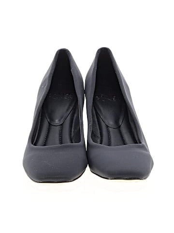 Donald J Pliner Heels (view 2)