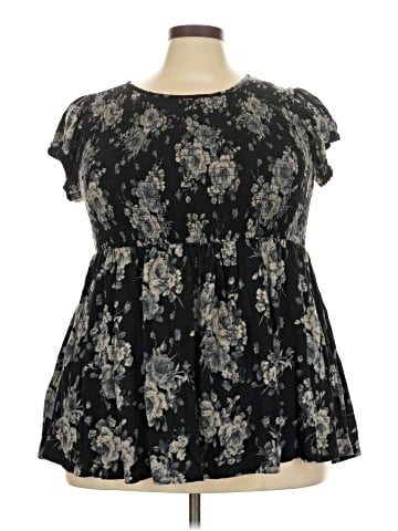 Torrid Short Sleeve Blouse (view 1)