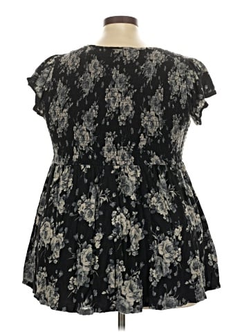 Torrid Short Sleeve Blouse (view 2)